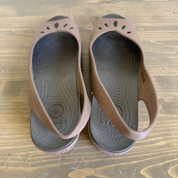Crocs Women's 9 Brown Mabyn‎ Slingback Peep Toe Mini Wedge Comfort Sandals Shoes - Picture 7 of 9